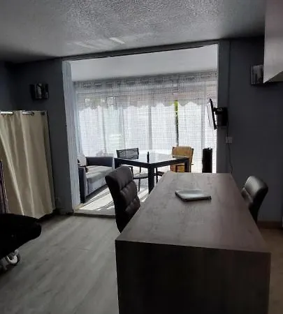 Cap D'agde Pinede Apartamento *